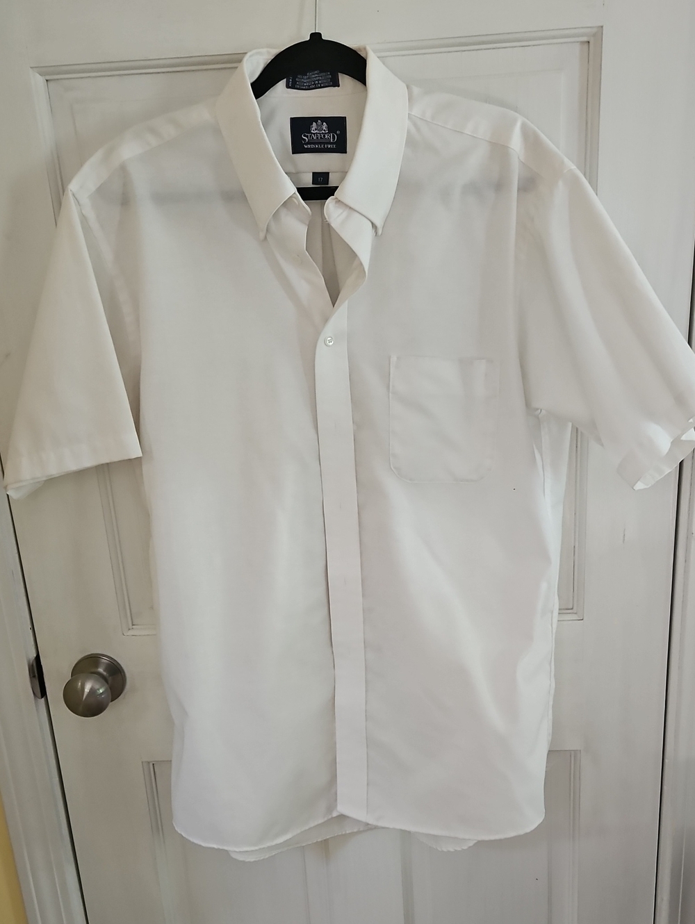 Stafford White Short-Sleeve Button-Down Shirt NECK SIZE 17